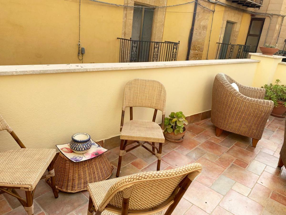 La Terrazza Sul Corso City Center Agrigento Exterior photo